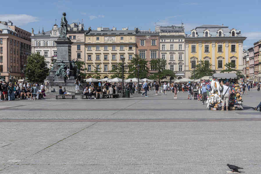 Polonia - Cracovia 017 - plaza Mayor del Mercado.jpg